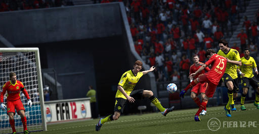 FIFA 12 - FIFA 12 перекрывает достижение Gears of War 3